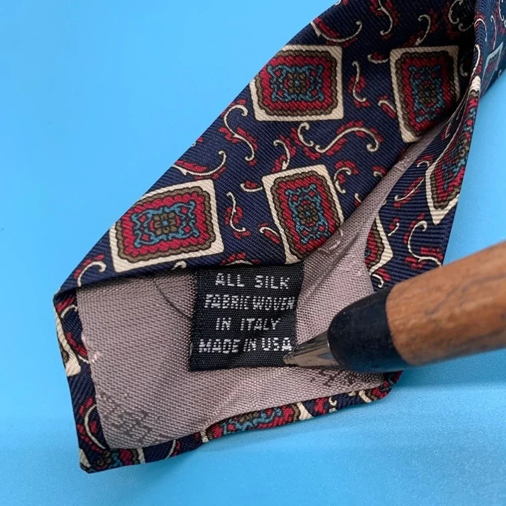 Christian Dior All Silk Geometric Print Preppy Men's Classic Neck Tie